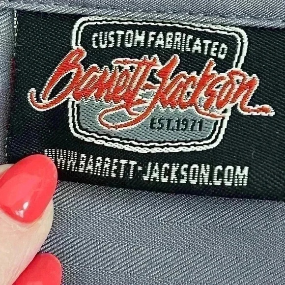 Men’s 50 th Auction Camp Shirt size3XL charcoal, gray in new like condition - Picture 6 of 6